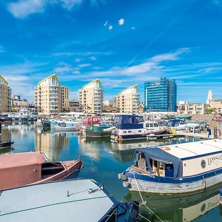 Luxurious Houseboat Near Canary Wharf In Λονδίνο Εξωτερικό φωτογραφία